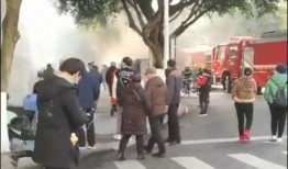网友爆料餐厅视频大全最新,最新餐厅视频大全，揭秘美食背后的秘密