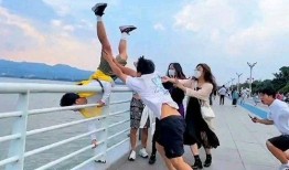 逗乐爆料视频大全最新下载,最新下载，笑点满满，欢乐无限！